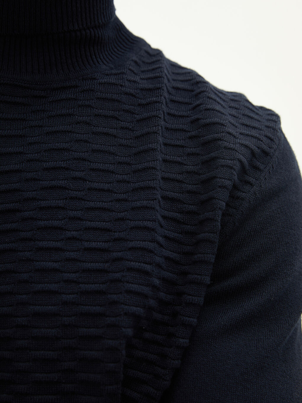 Lacivert Balıkçı Yaka Uzun Kollu İnce Triko Erkek Kazak-3