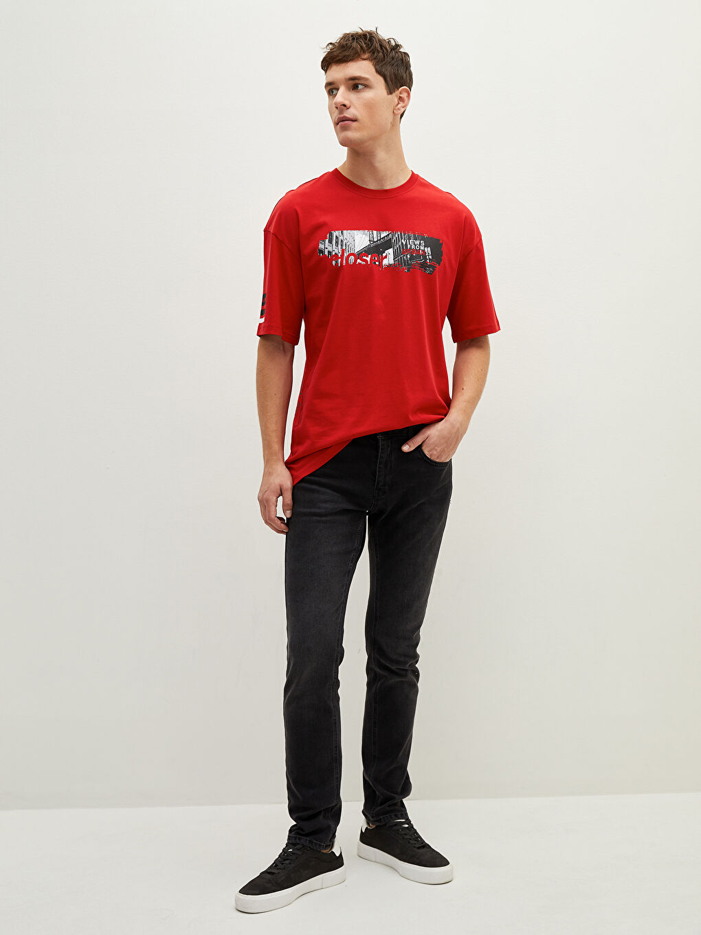 T-shirt pour hommes en coton peigné imprimé à manches courtes et col rond-3