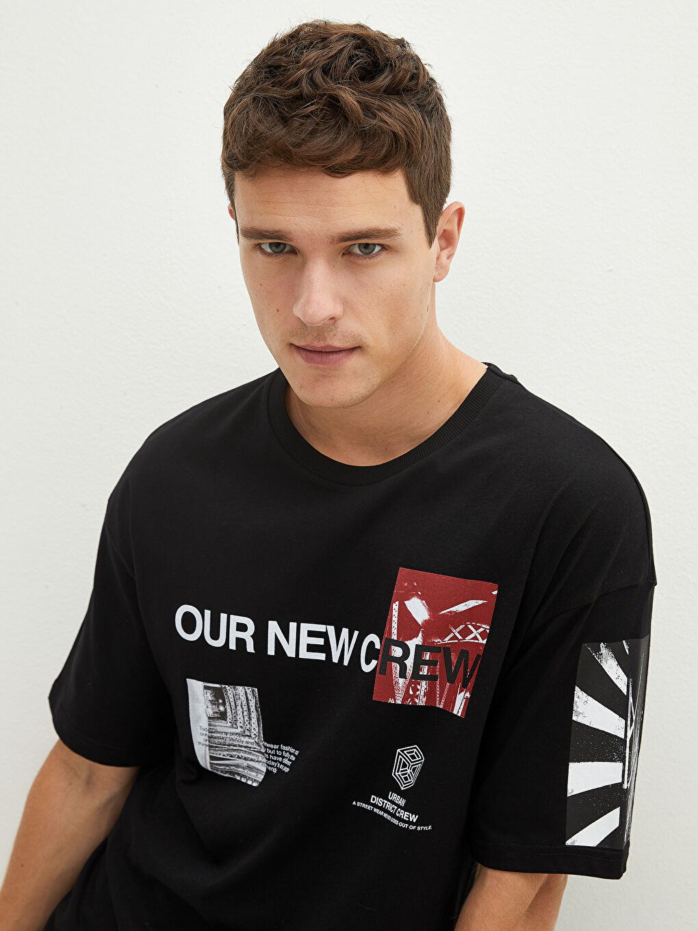T-shirt pour hommes en coton peigné imprimé à manches courtes et col rond-3