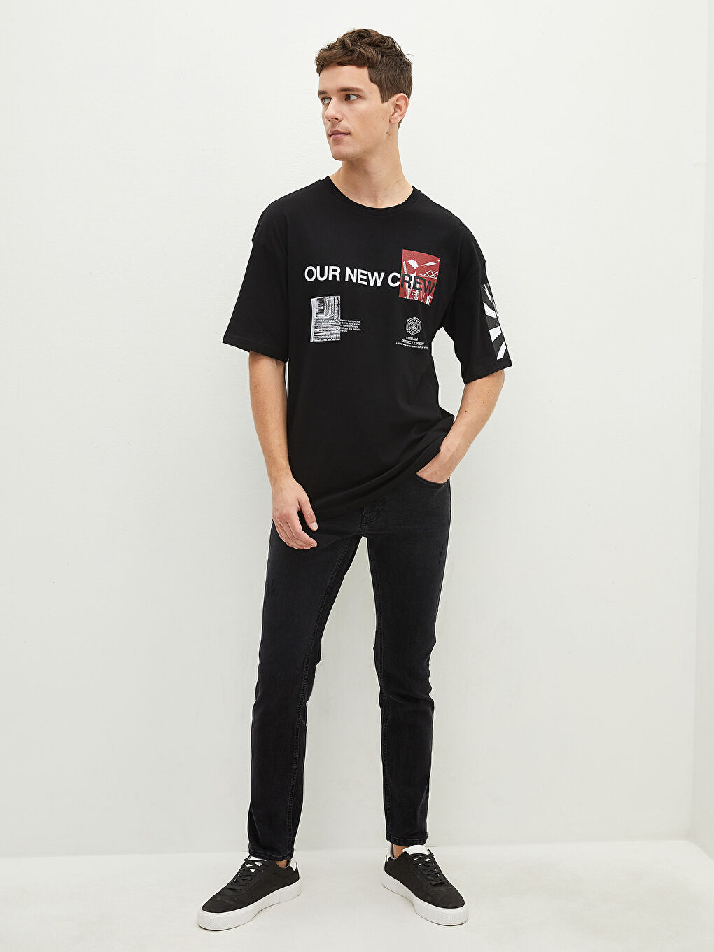 T-shirt pour hommes en coton peigné imprimé à manches courtes et col rond-4