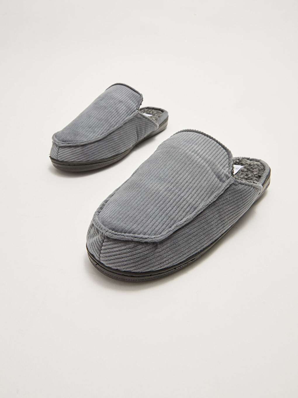 LCW STEPS Knitted Lined Closed Front Men's House Slippers -W14939Z8-QTV