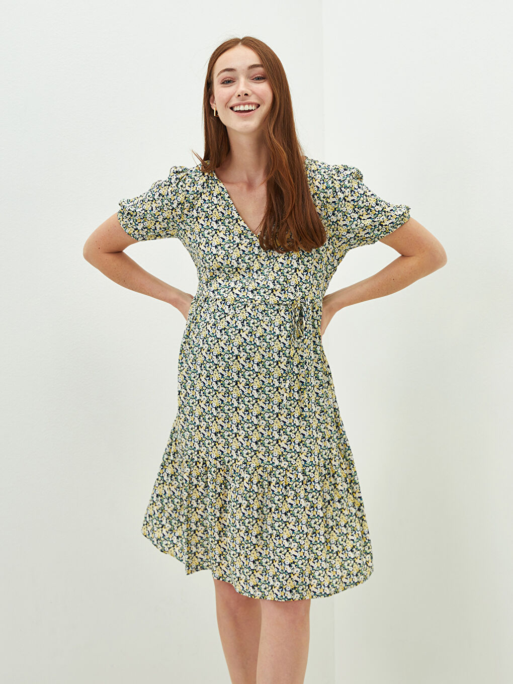 Double Breasted Collar Floral Short Sleeve Crinkle Fabric Maternity Dress