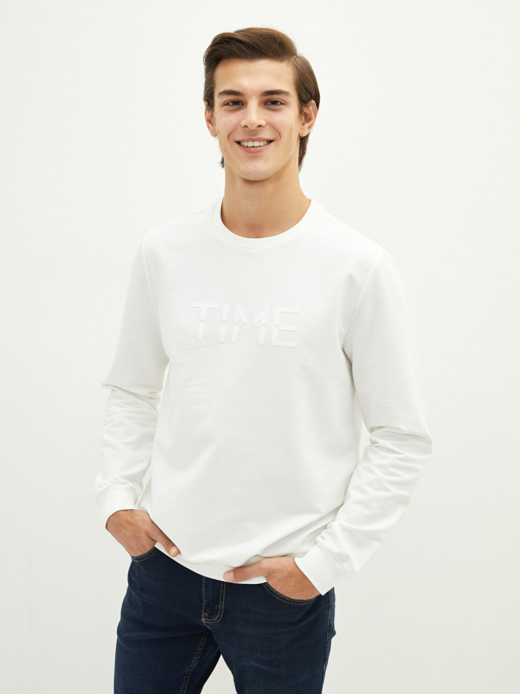 Ekru Bisiklet Yaka Uzun Kollu Baskılı İnce Erkek Sweatshirt