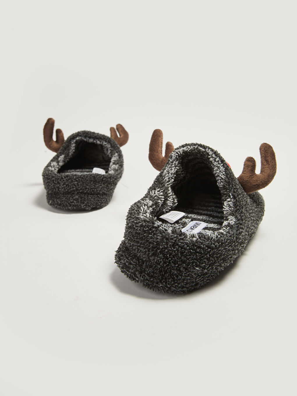 Papuci de casă pentru bărbați cu aplicație și față închisă-4