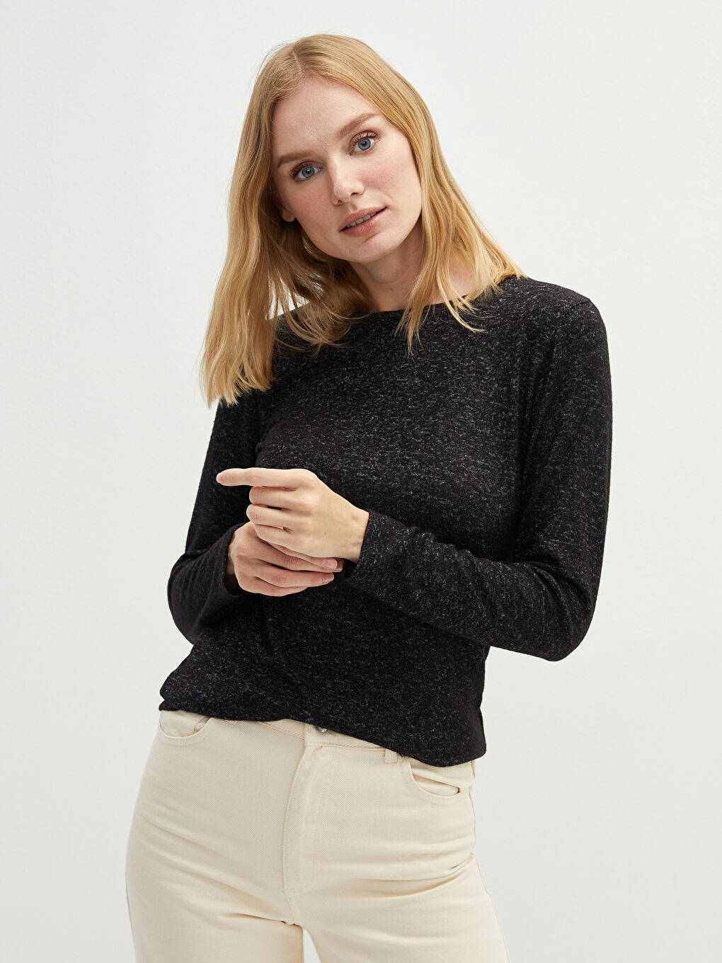 Crew Neck Plain Long Sleeve Women's T-Shirt-2