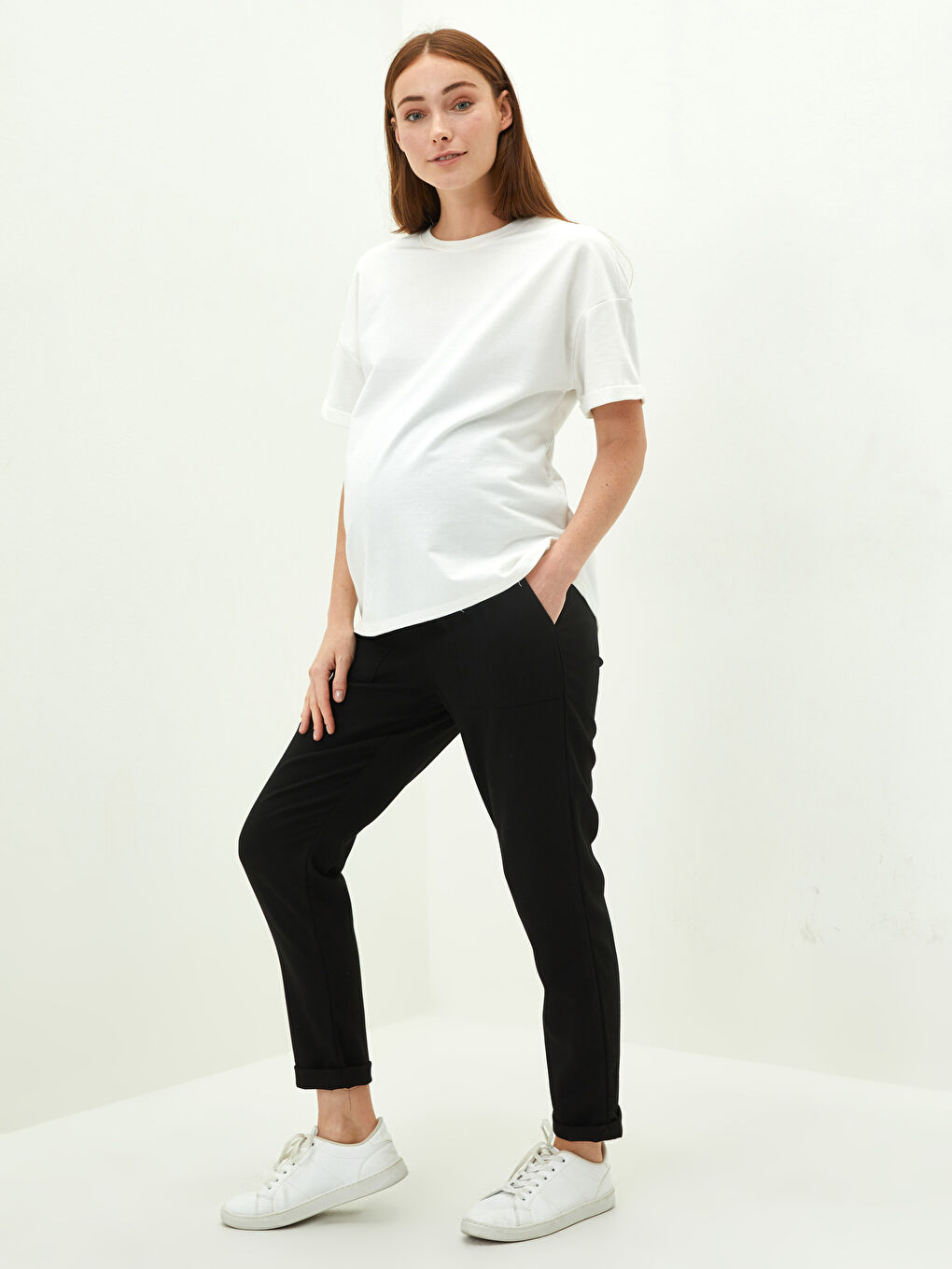 Siyah Beli Lastikli Düz Cep Detaylı Gabardin Hamile Pantolon