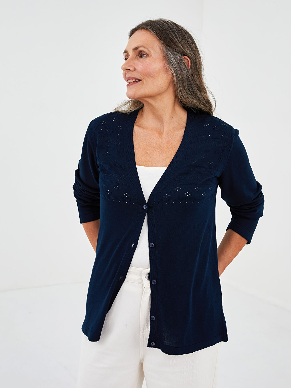 Lacivert V Yaka Kendinden Desenli Uzun Kollu Kadın Triko Hırka