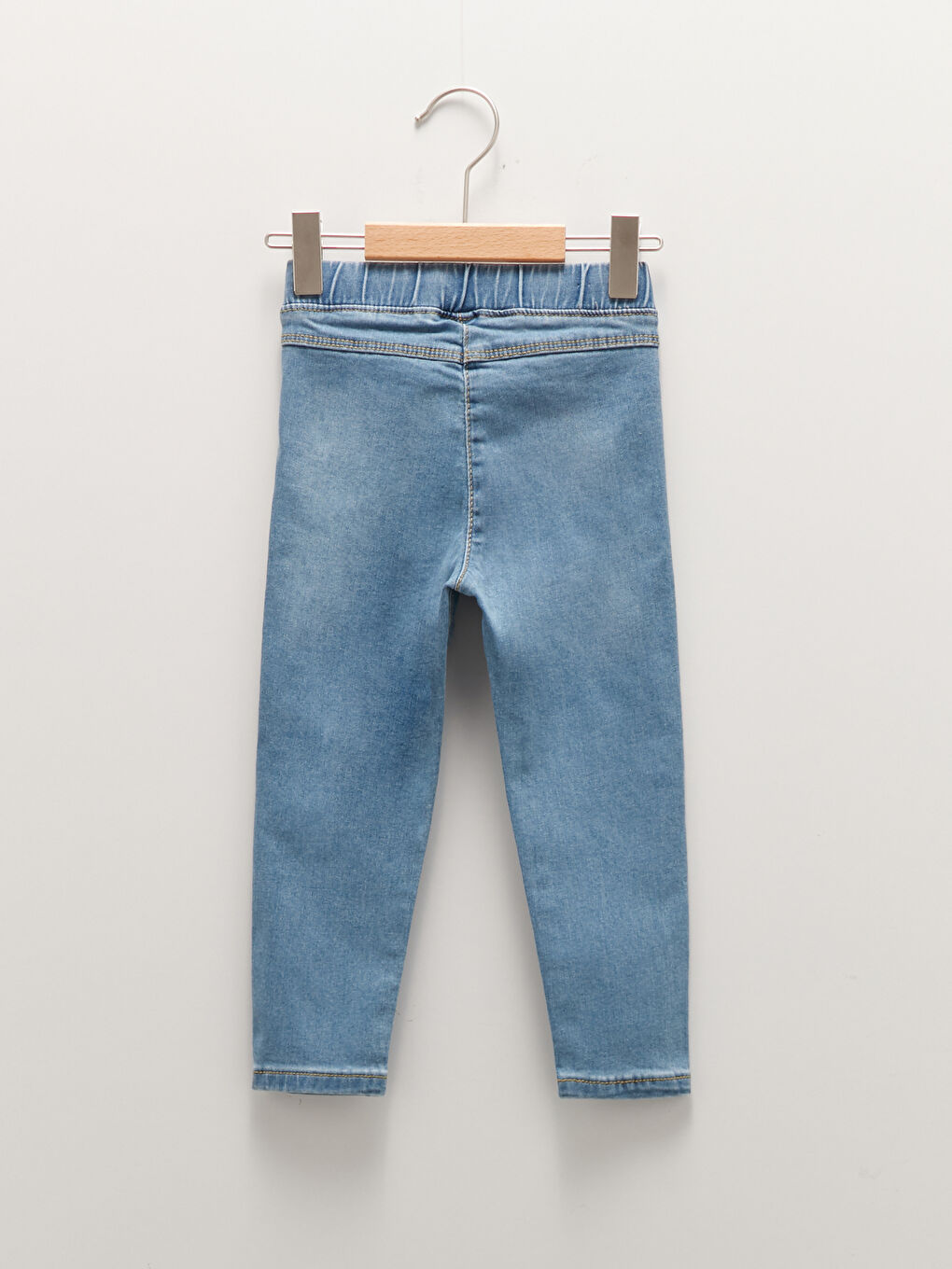 LCW baby Elastic Waist Jegging Fit Basic Baby Girl Jean Pants -W15112Z1-507