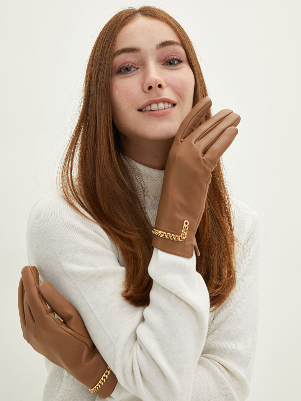 قفازات جلد صناعي للسيدات-1