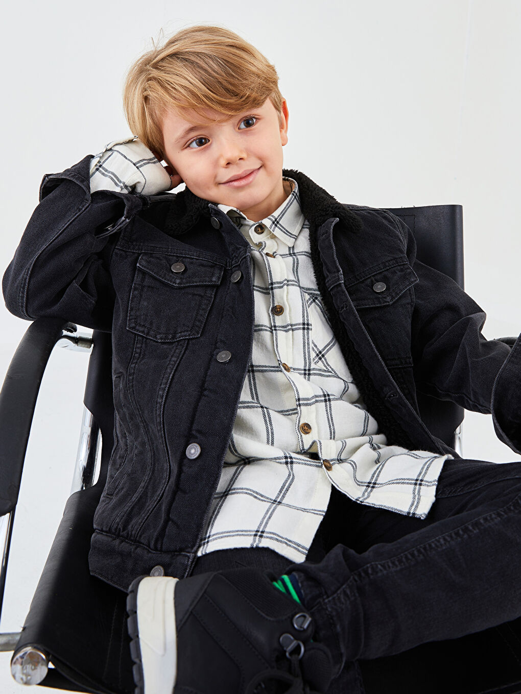 Collared Neck Boys' Denim Jacket