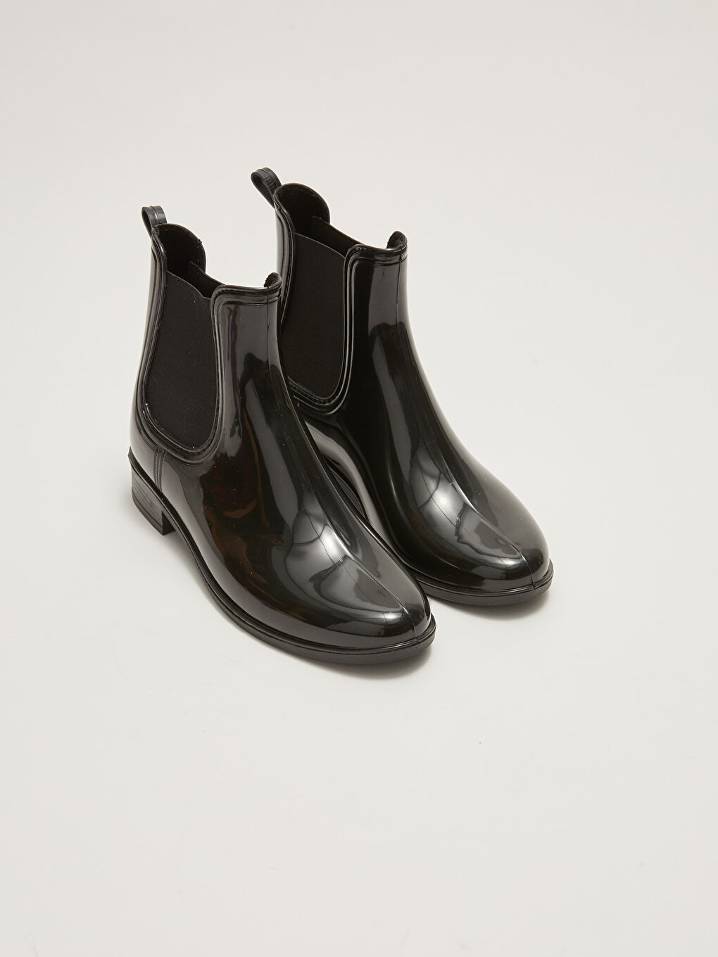 LCW STEPS Shiny Look Women's Boots With Elastic Sides. -W15185Z8-HUC