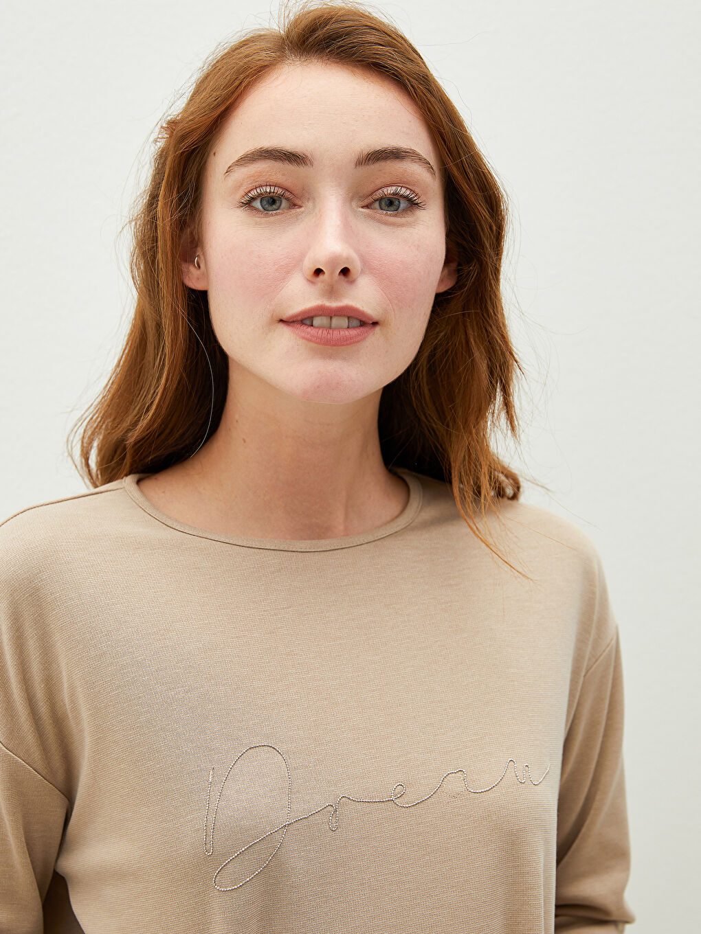 تونيك كم طويل مطرز بياقة دائرية للسيدات-1