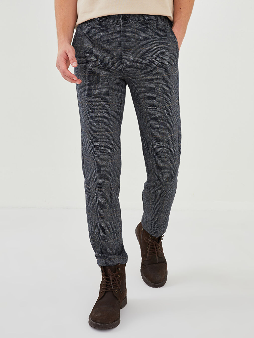 Slim Fit Plaid Men's Trousers-2