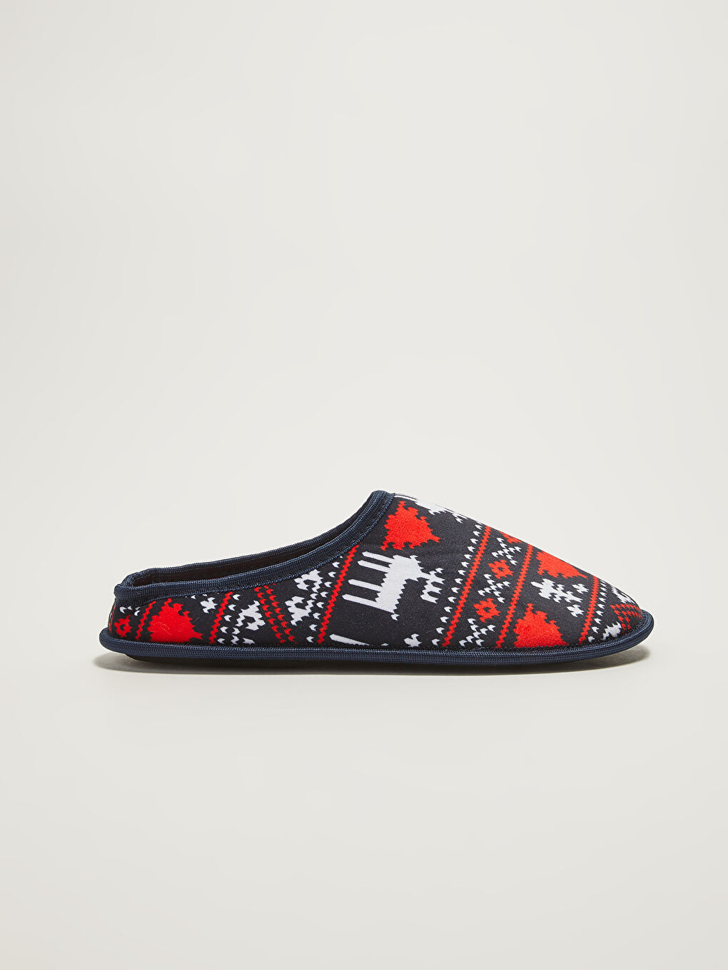 LCW STEPS Closed Front Printed Men's Indoor Slippers -W15216Z8-CRT
