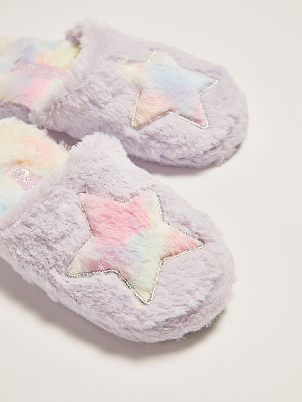 Lila Nakış Detaylı Pelüş Kız Çocuk Ev Terliği-4