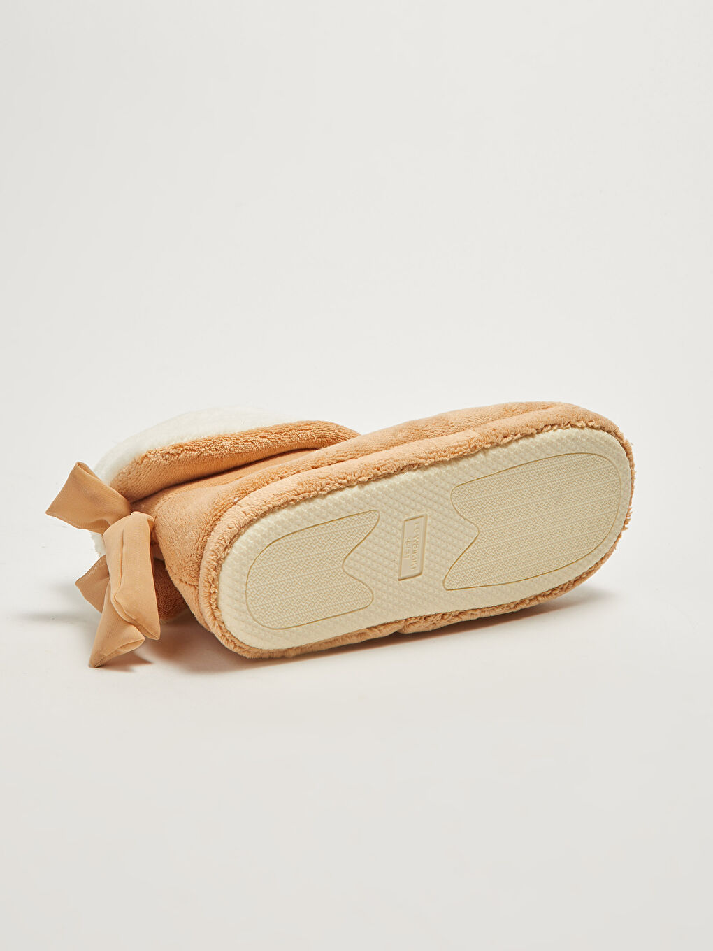 LCW STEPS Plišane Ženske Kućne Čizmice -W15258Z8-CXS