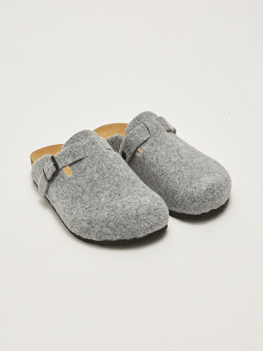 Gri Toka Detaylı Kadın Ev Terliği-1