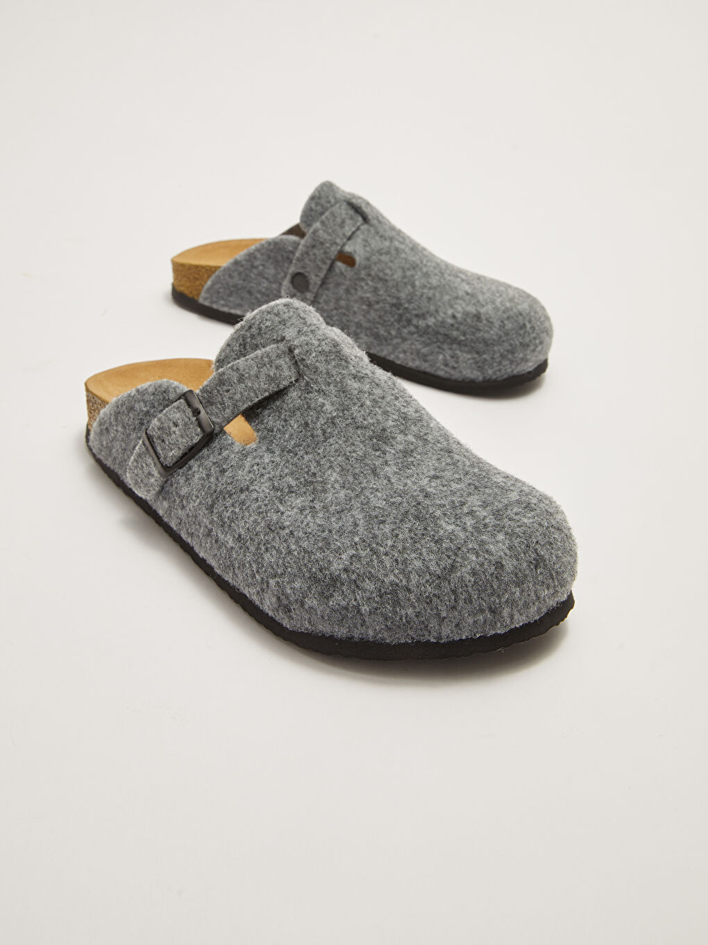 Gri Toka Detaylı Kadın Ev Terliği-4