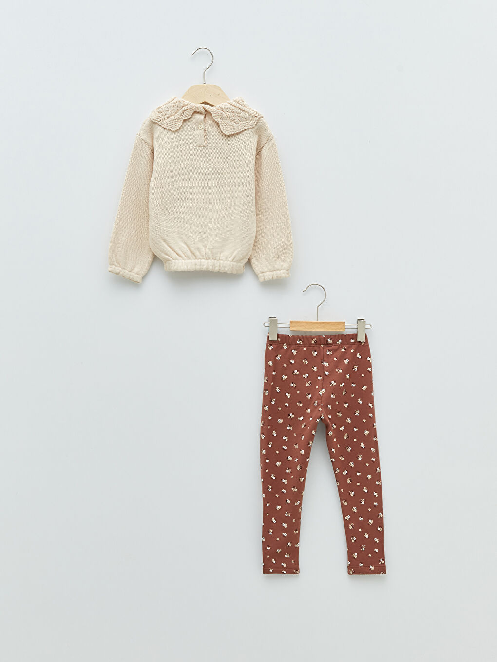 Bej Bisiklet Yaka Uzun Kollu Kız Bebek Triko Kazak ve Tayt 2'li Takım-1