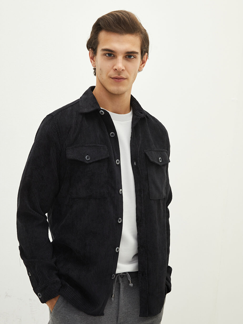 Antrasit Rahat Kalıp Uzun Kollu Kadife Erkek Gömlek-1