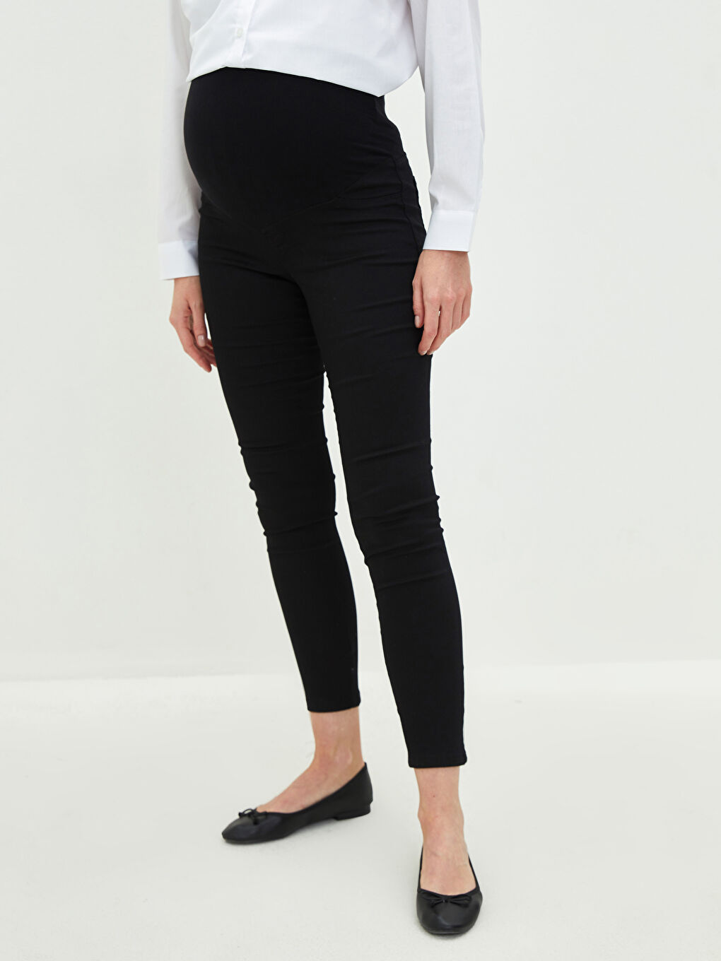 LCWAIKIKI Maternity Siyah Karın Panelli Jüpiter Süper Skinny Fit Hamile Jean Pantolon - 1