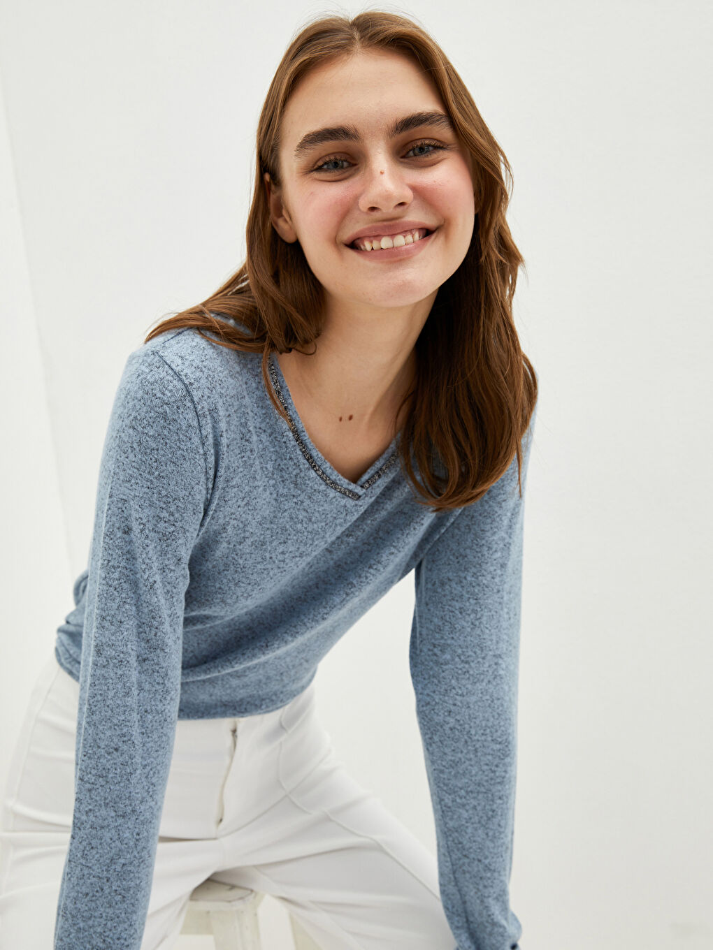 LCWAIKIKI Basic V-Ausschnitt Schlichtes Langarm T-Shirt für Damen -W15445Z8-GLL