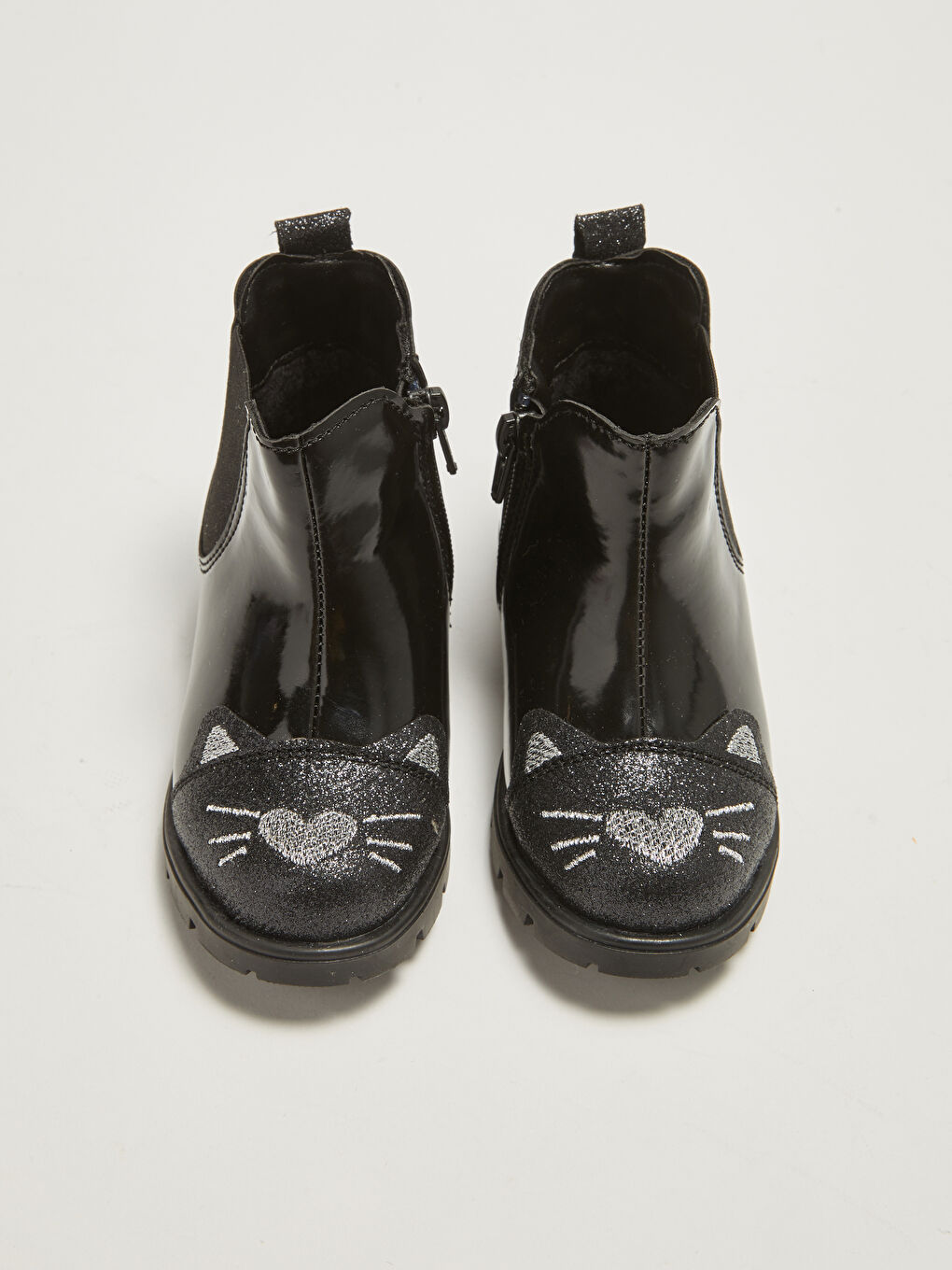 Siyah Nakış Detaylı Lastikli Kız Bebek Bot-2