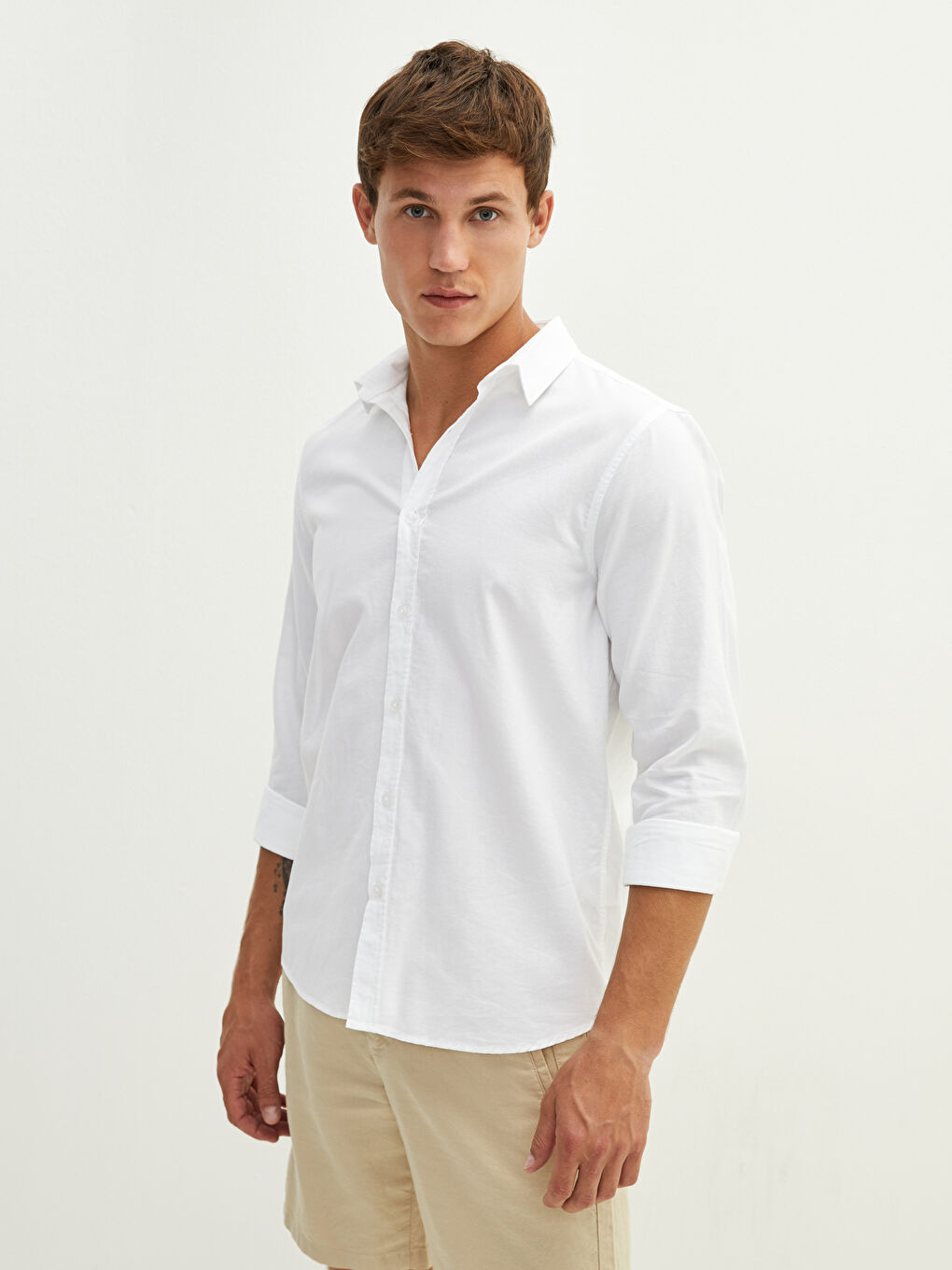 Chemise Gabardine Coupe Svelte Manches Longues Pour Hommes-1