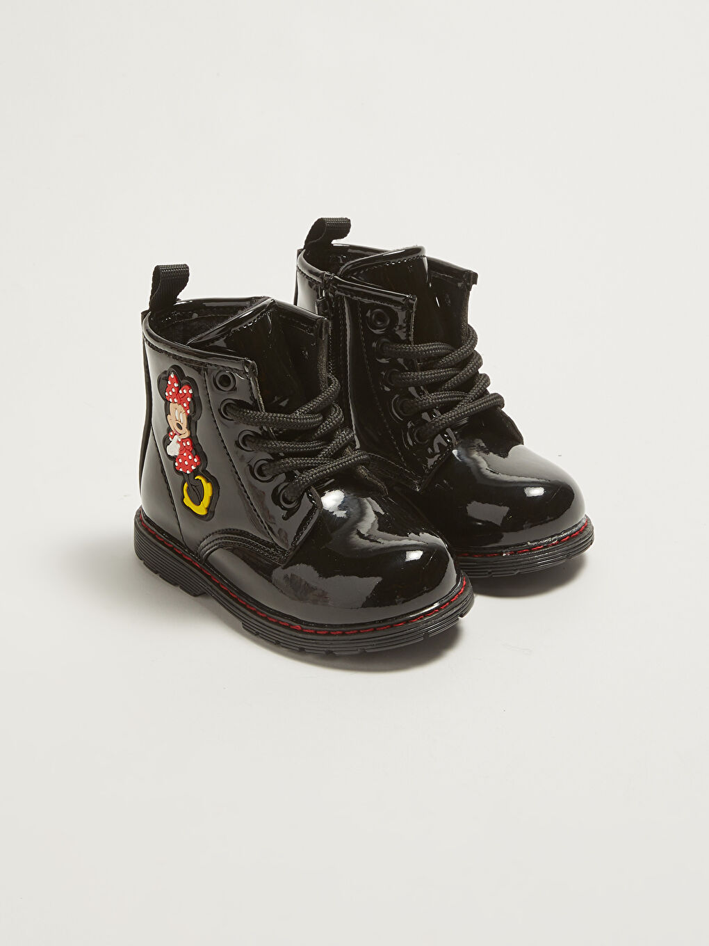 Ботинки для малышек девочек с лицензией Минни Маус и шнуровкой