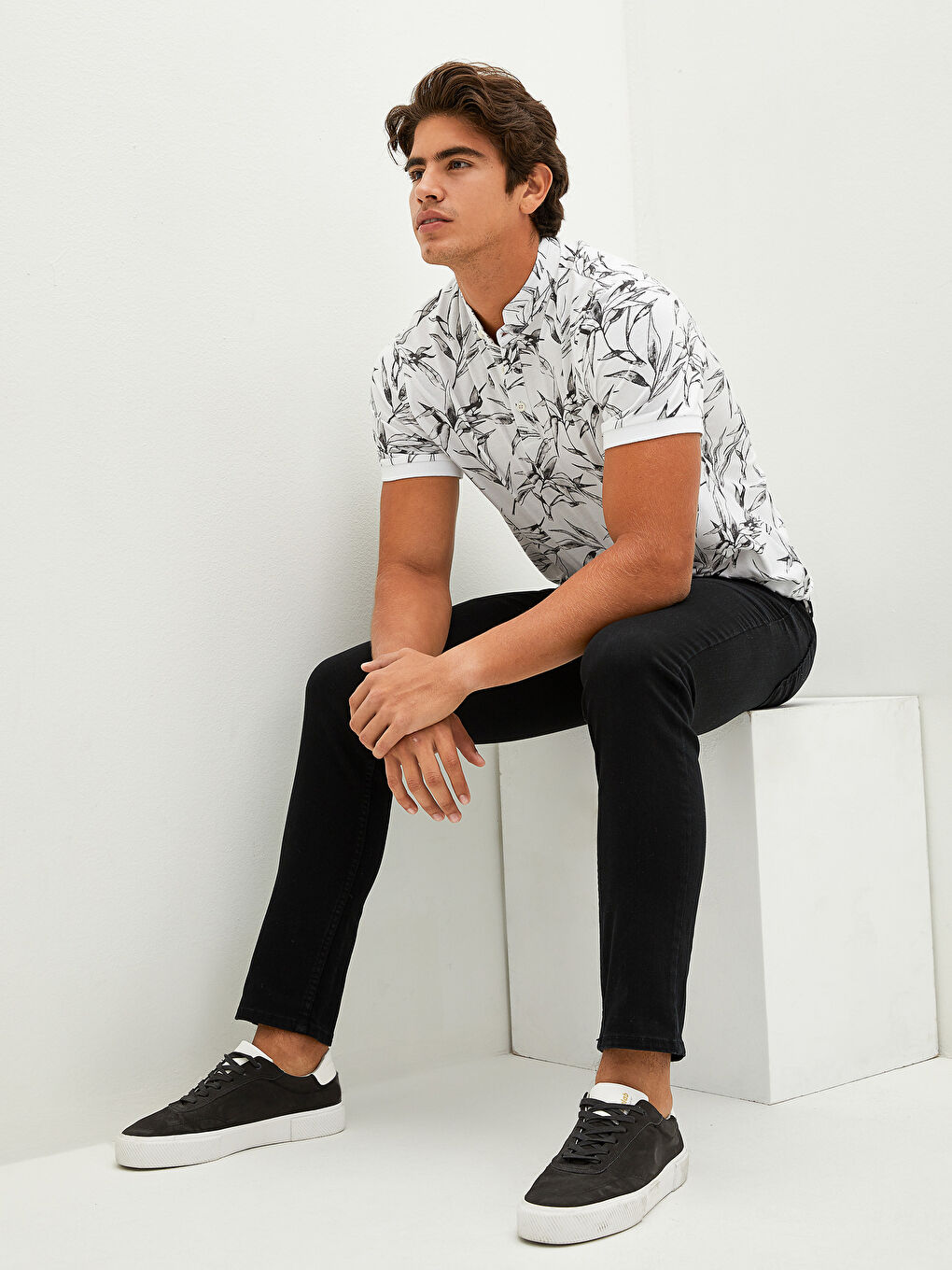750 Slim Fit Men's Jeans-5