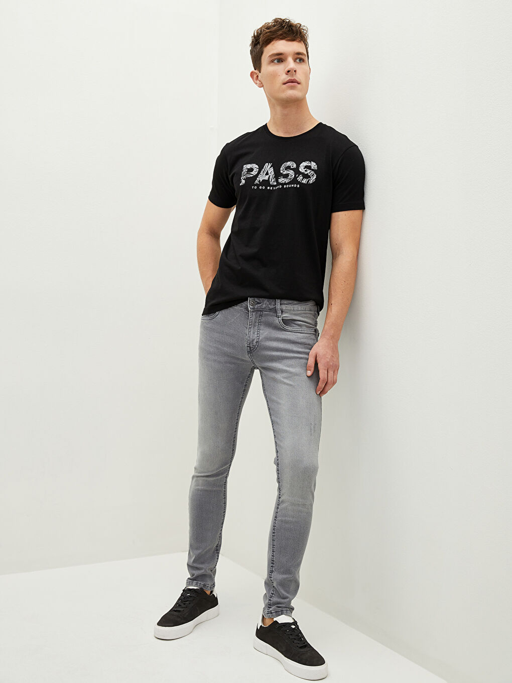 760 Skinny Fit Men's Jeans-3