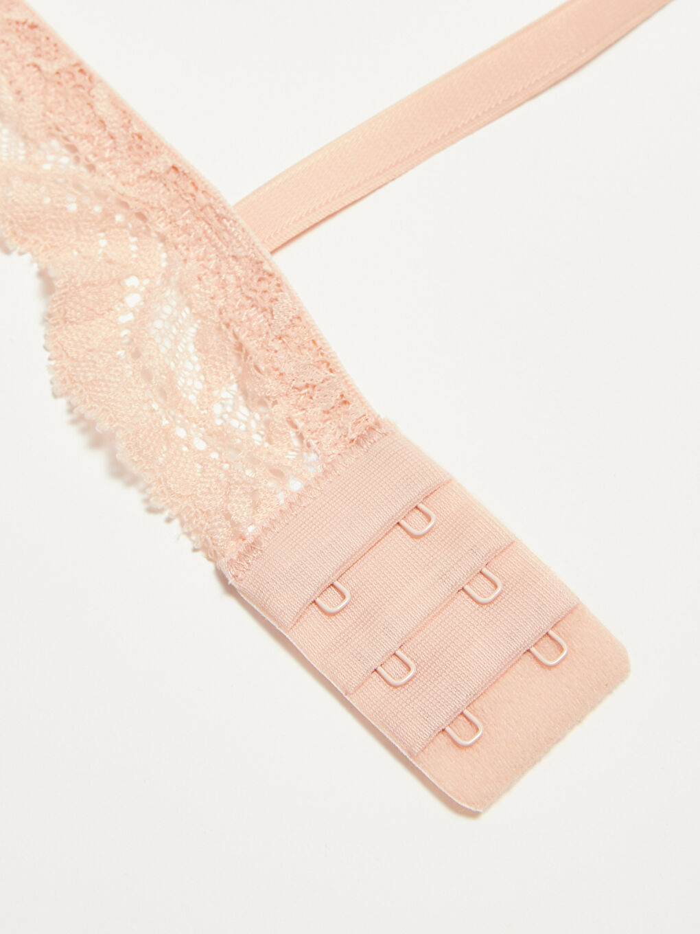 Soutien-gorge sans armature non rembourré avec détails en dentelle-3