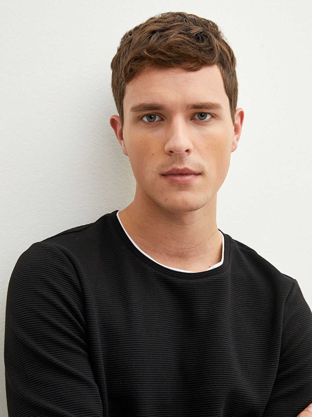 Siyah Bisiklet Yaka Uzun Kollu Erkek Sweatshirt-5