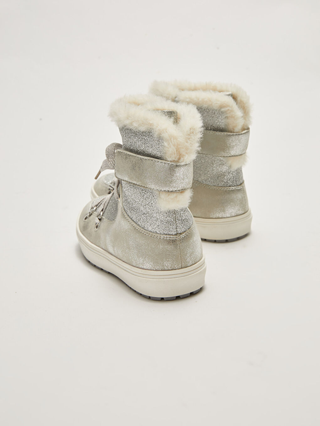 LCW STEPS Fellgefütterte Mädchenstiefel mit Reißverschluss und Schnürung -W15896Z4-G8Z