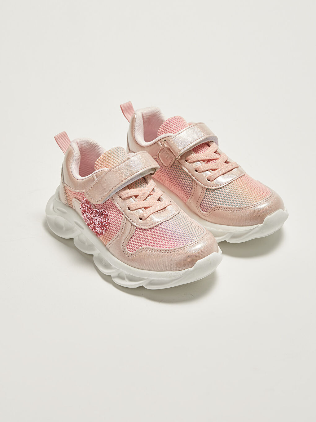 LCW STEPS Mesh-besetzte Pailletten-Sneaker für Mädchen -W15899Z4-CRC