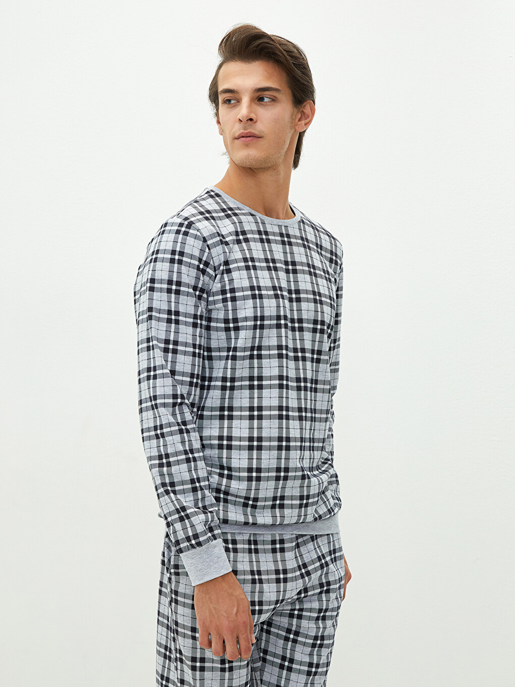 Slim Fit Plaid Men's Pajamas Set-2