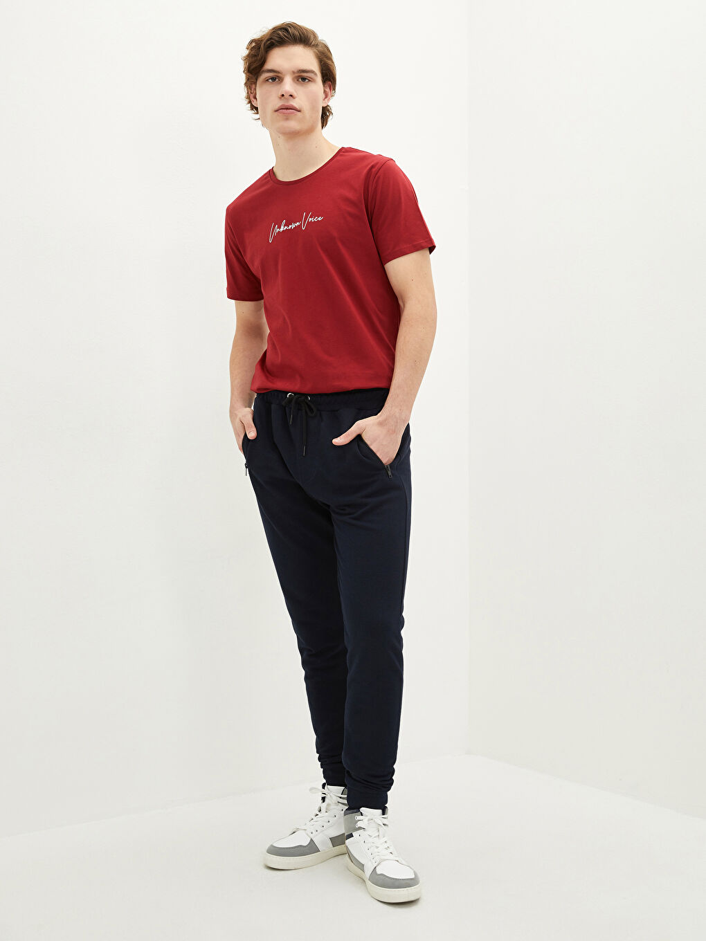 بنطلون رياضي رفيع للرجال-1