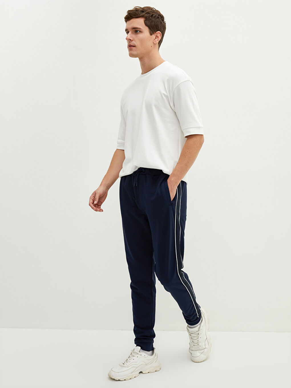 Slim Fit Men's Jogger Sweatpants-1