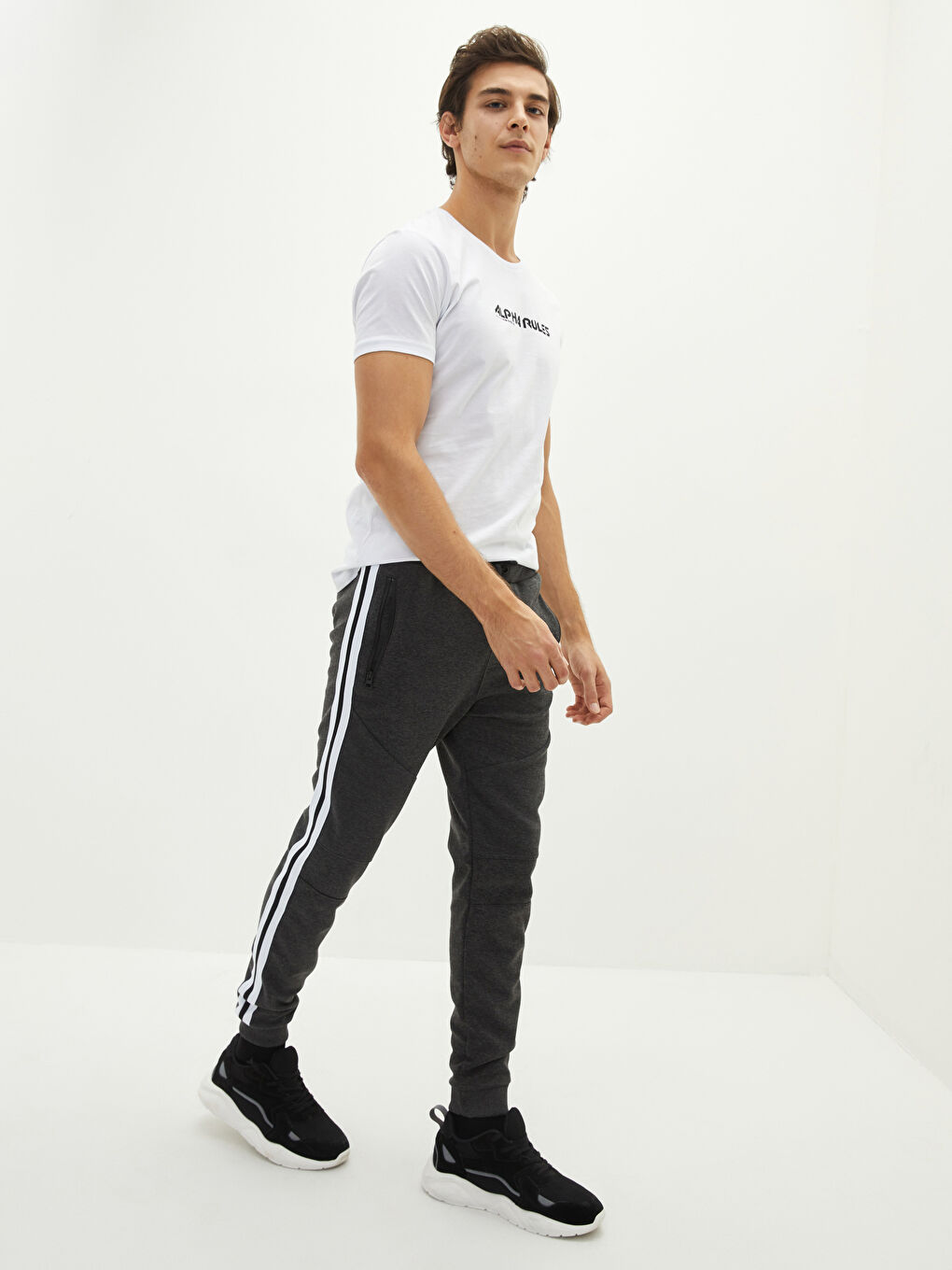 XSIDE Slim Fit Jogger Men's Trousers -W16052Z8-L8N