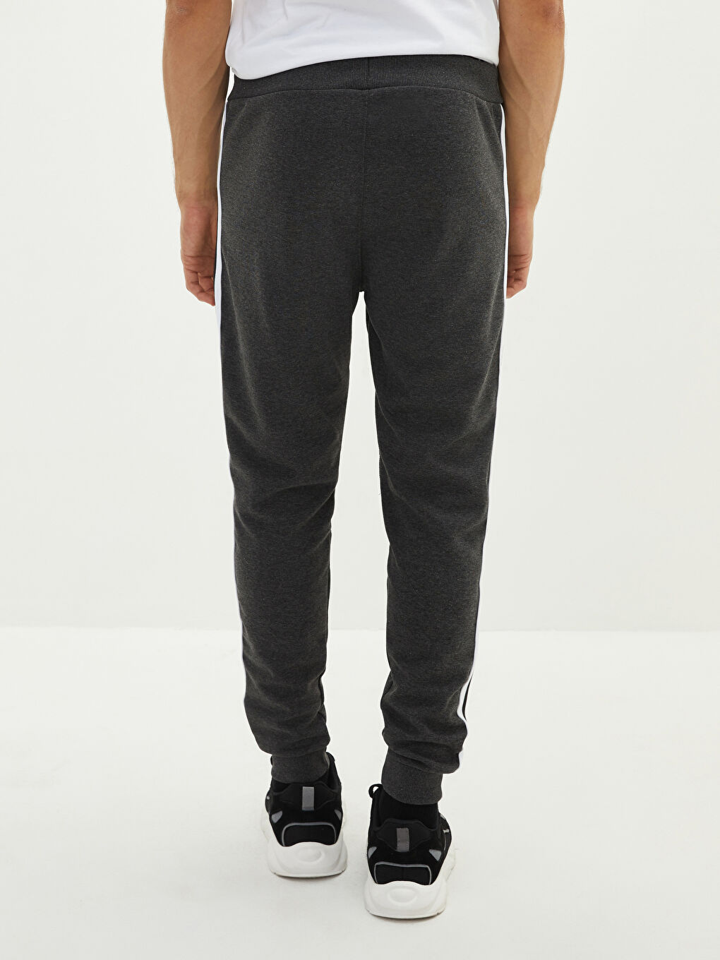 XSIDE Slim Fit Jogger Men's Trousers -W16052Z8-L8N