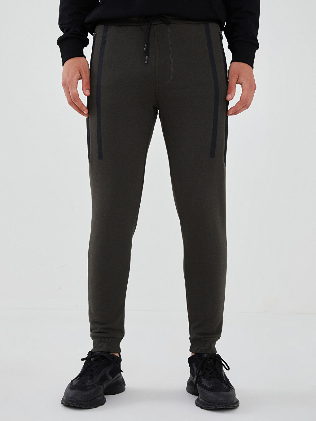 Slim Fit Men's Jogger Sweatpants-7