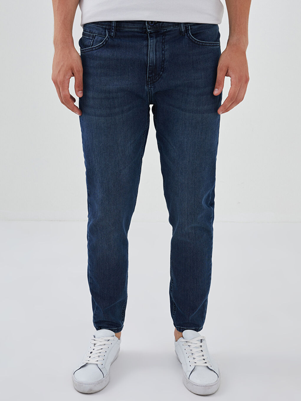 730 Carrot Fit Men's Jeans-2