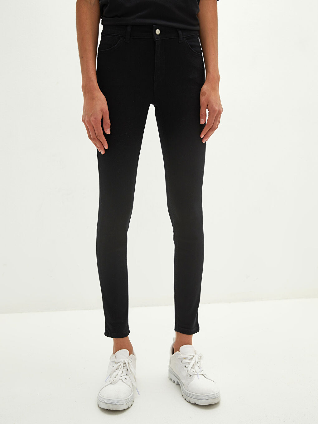 LCW Jeans كه‌مه‌ر مامناوه‌ند مەركوری باریکەڵە پۆش ئاپ فیت بۆ ژنان ڕۆدیۆ جینز پانتۆڵ -W16102Z8-327