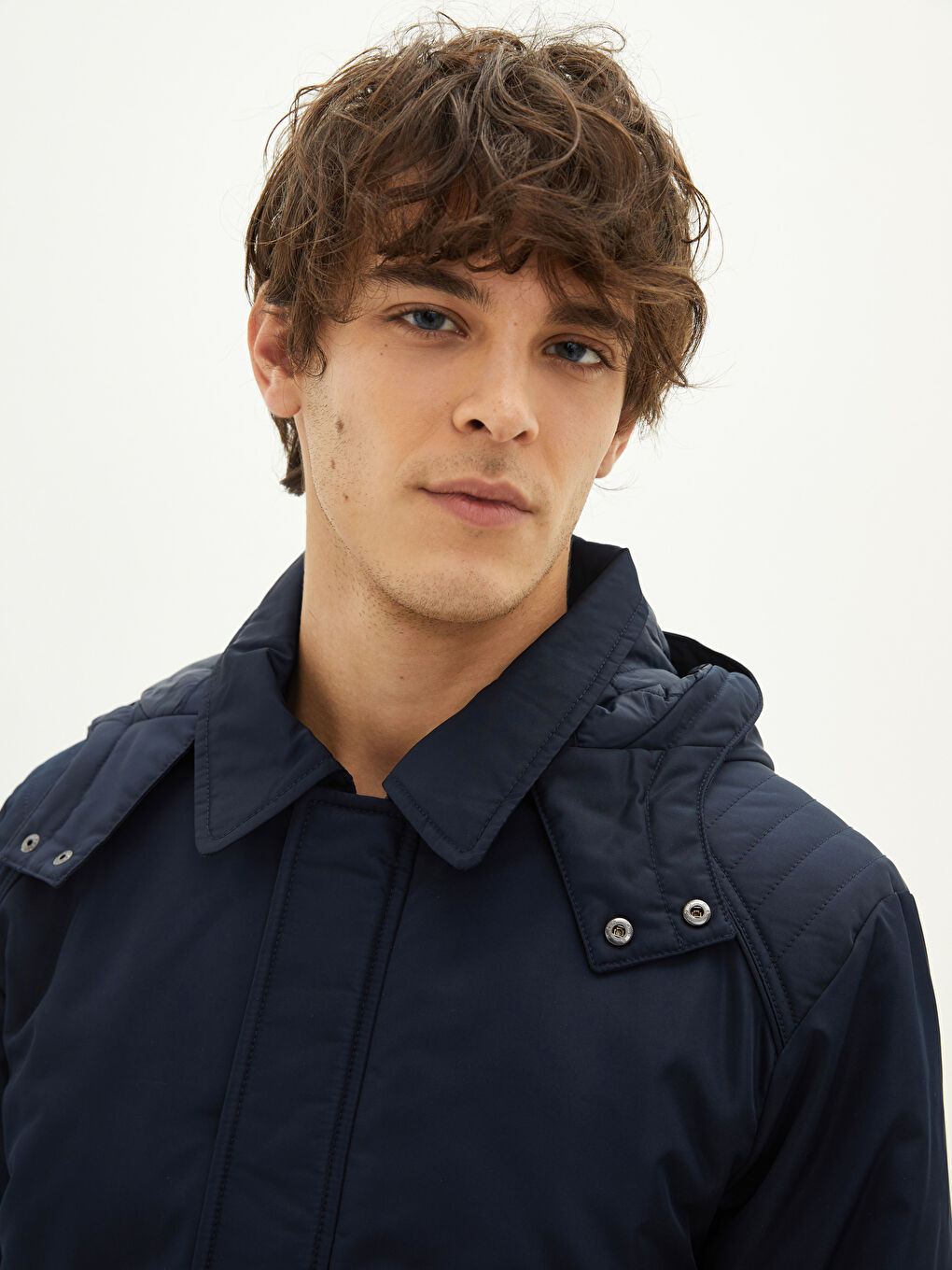 Muški Kaput Standardnog Kroja sa Kapuljačom-5