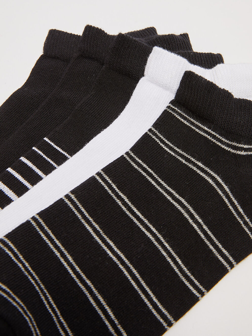 Striped Men's Trainer Socks 5 Pack-2