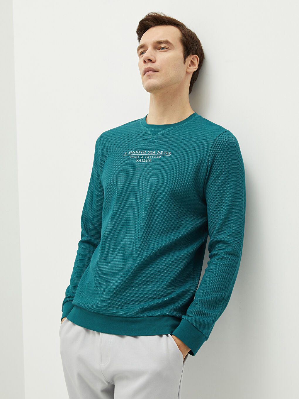 LCWAIKIKI Classic Petrol Bisiklet Yaka Uzun Kollu Baskılı Erkek Sweatshirt