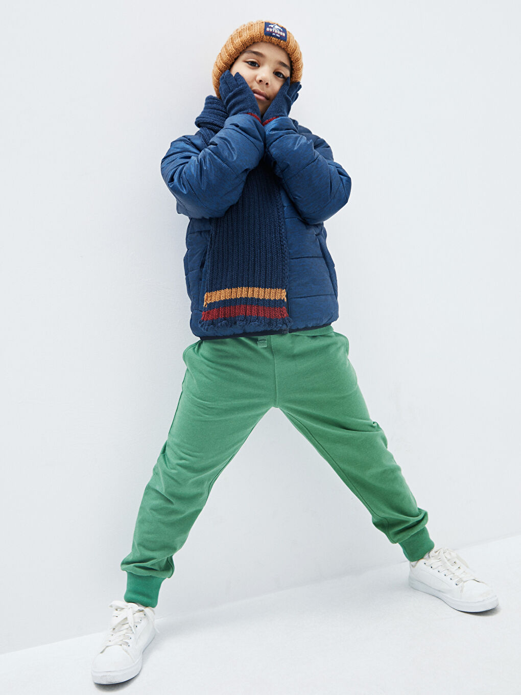 Boy's Tricot Beret, Gloves and Scarves Set-2