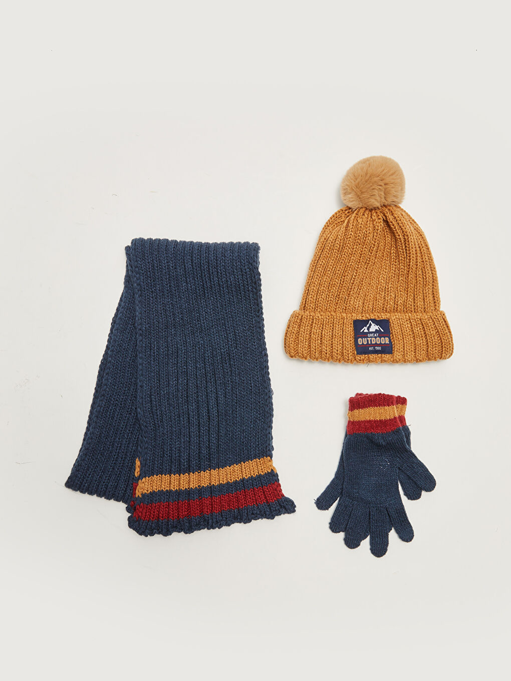 Boy's Tricot Beret, Gloves and Scarves Set-3