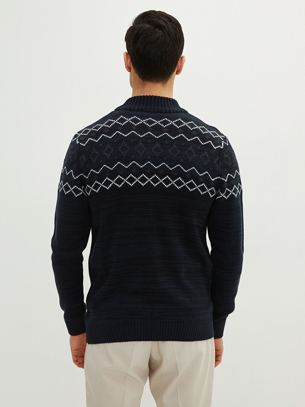 Lacivert Standart Kalıp Dik Yaka Uzun Kollu Erkek Triko Hırka-4