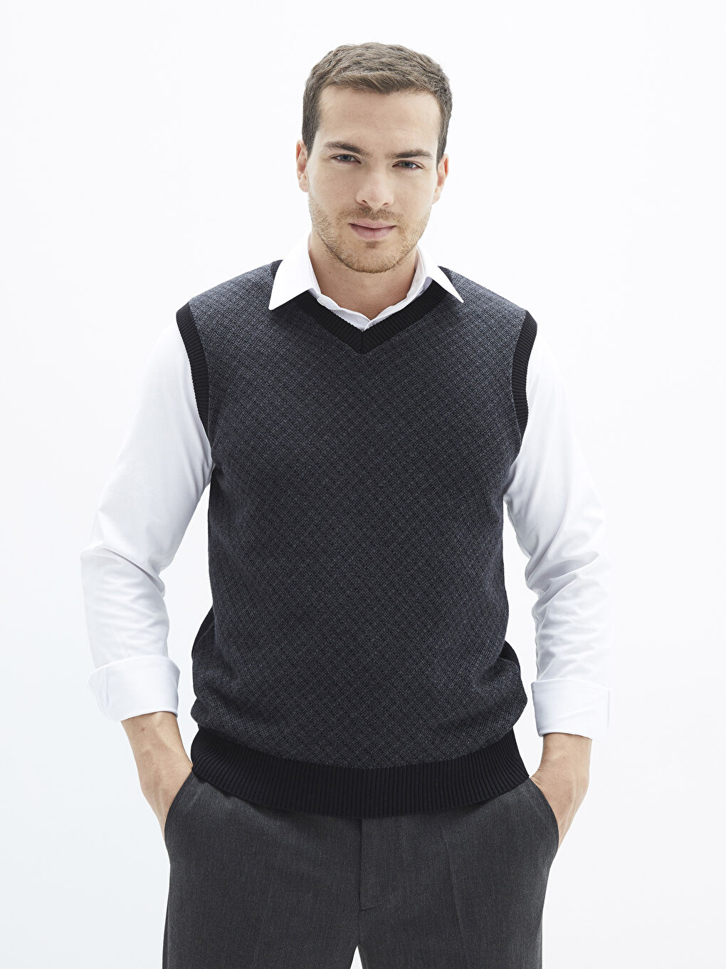 Antrasit V Yaka Kolsuz Desenli Erkek Süveter